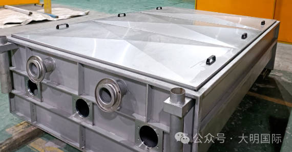 yl23455永利集团荆门加工中心挑战高难度波纹板洗涤箱体加工