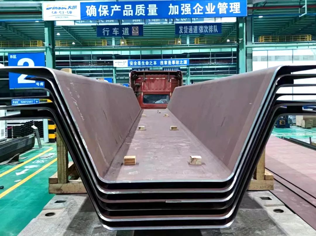 工艺新突破！yl23455永利集团湖北加工中心超极限船板加工项目迎来批量交付