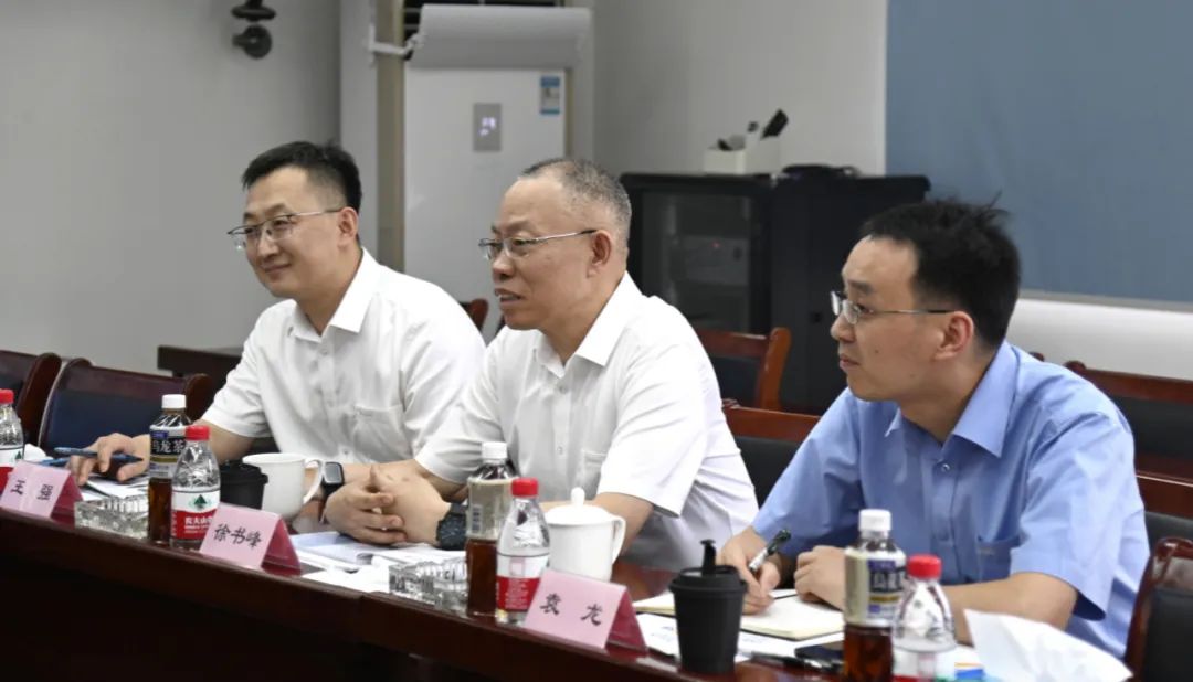 孝感宝新董事长徐书峰一行来访yl23455永利集团