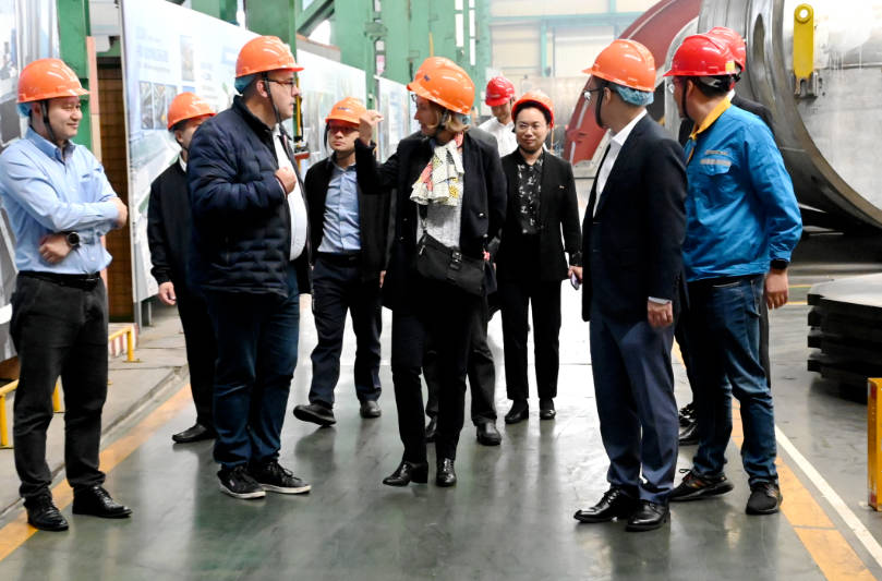 Manitou Group采购总监Sophie Pestel一行来访yl23455永利集团